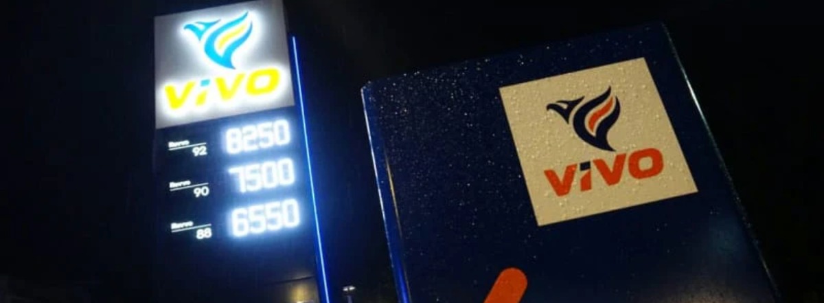 Vivo station dual-colour LED price sign